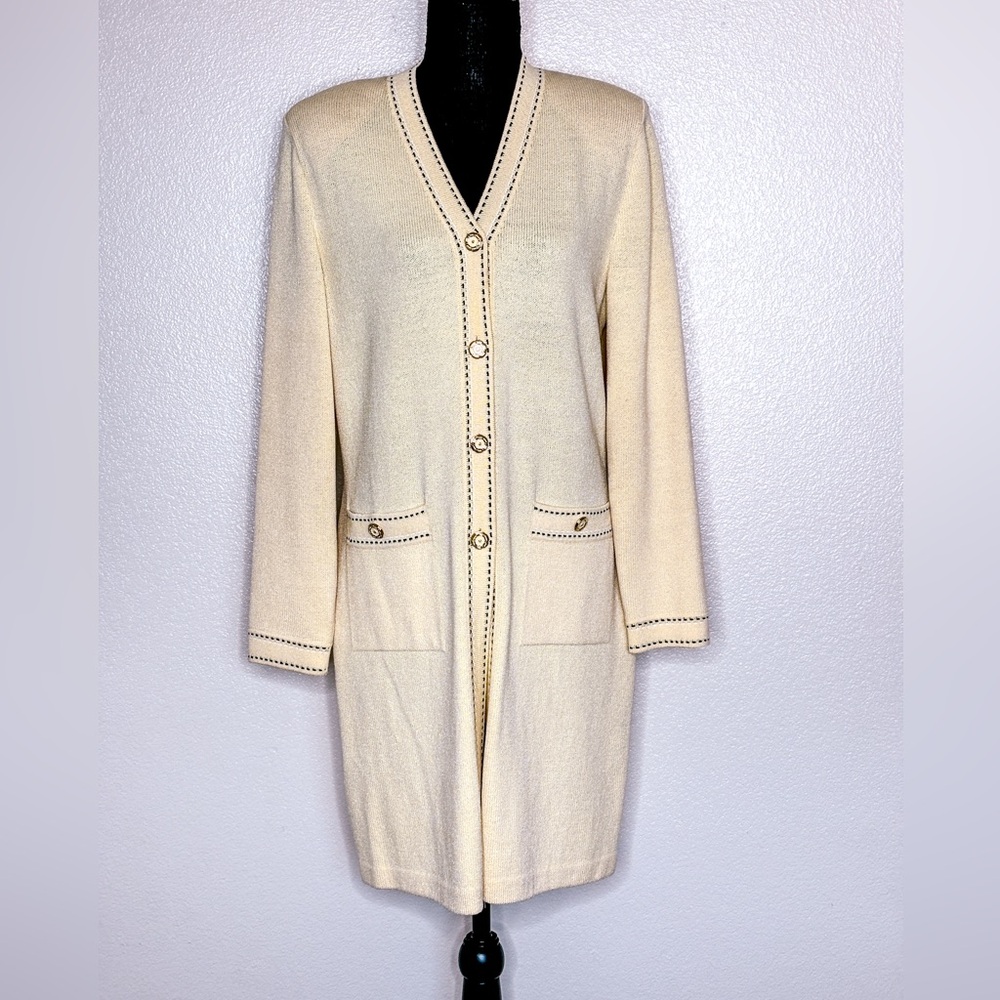 St. John Cream Longline Sweater with Gold Accents